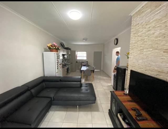 2 BEDROOM PROPERTY TO RENT IN BENONI NORTH